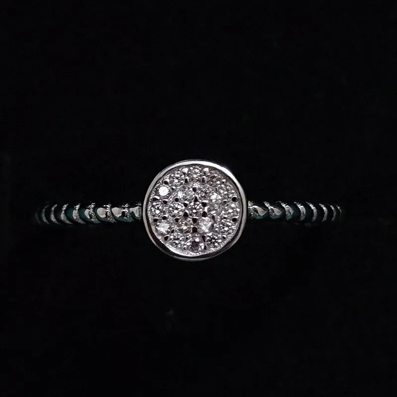 Elegant Round Style Ring