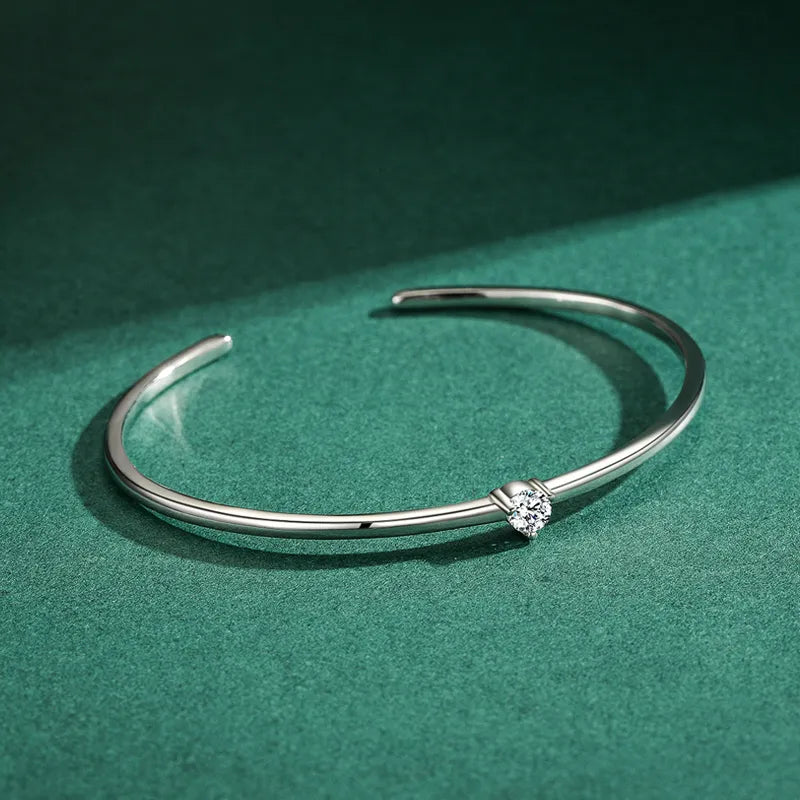 Prong set Open Bangle